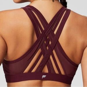 Fabletics Faye High Impact Strappy Sports Bra - Burgundy Merlot Sz Small